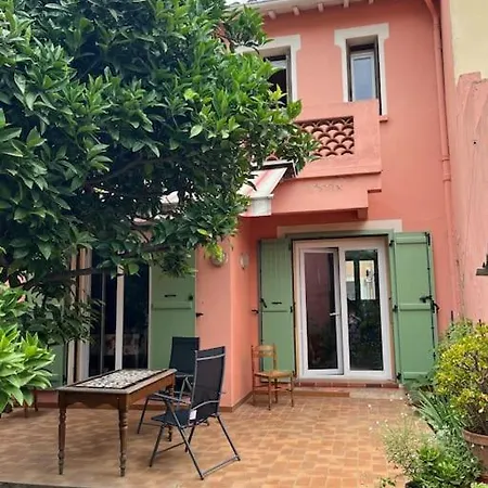 Holiday home Maison De Village Vintage Avec Grand Jardin Elne